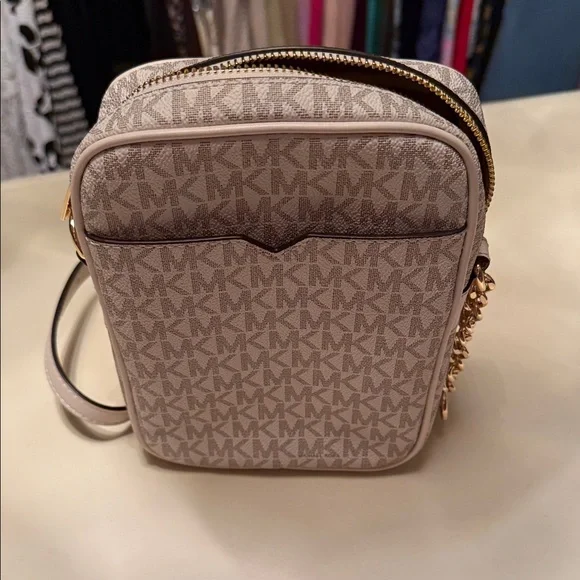 Michael Kors Beige and Pink Floral Crossbody Bag - Picture 6 of 7